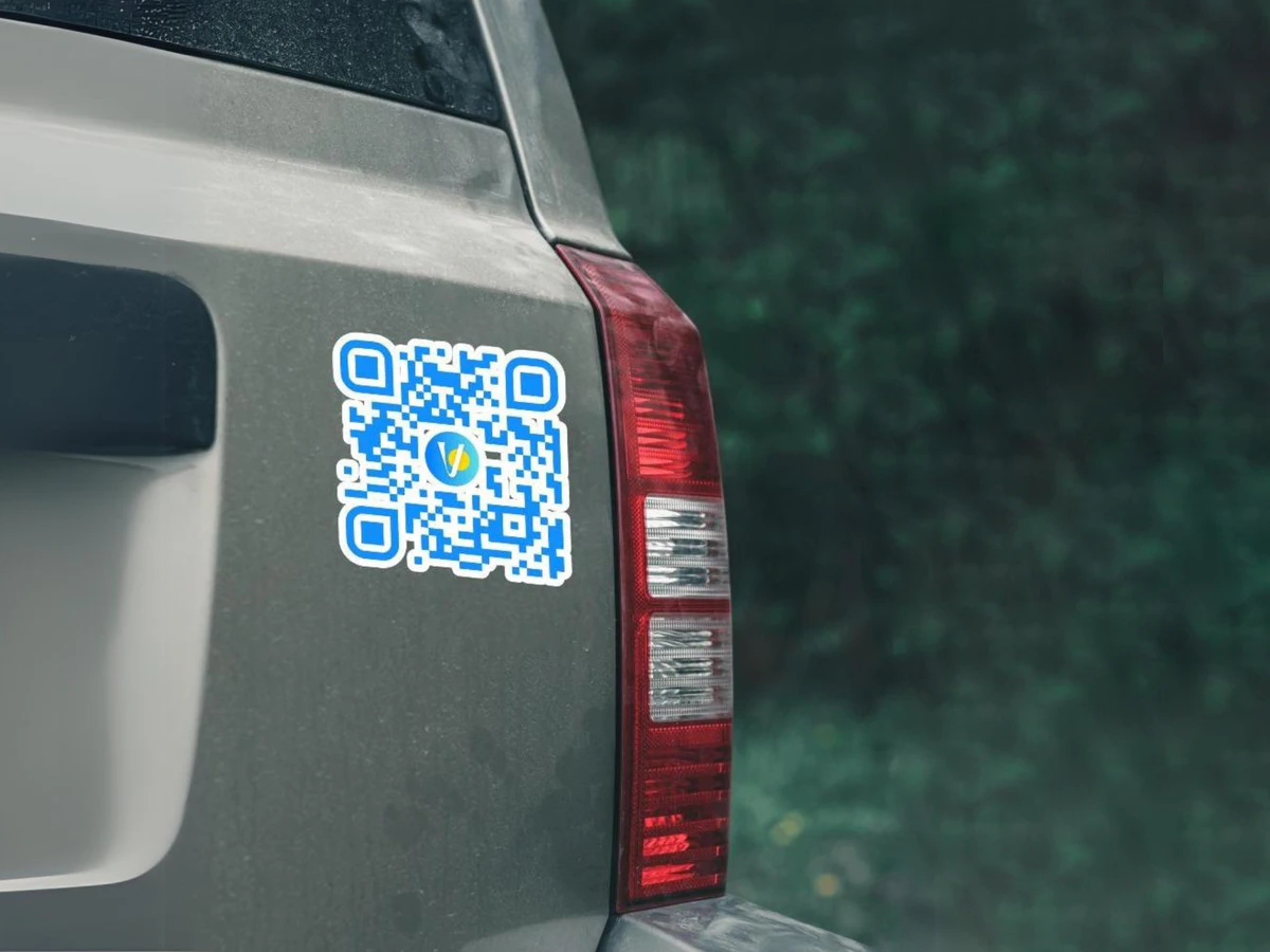 images/products/v0001/fxxk-off-car-bumper-sticker.png
